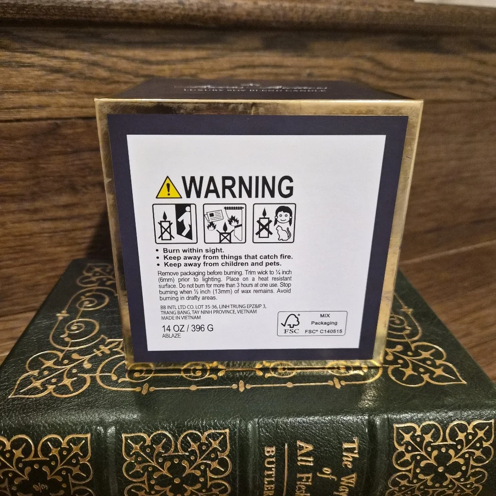 Brooks Brothers Scented Candle NWT - Picture 5 of 5